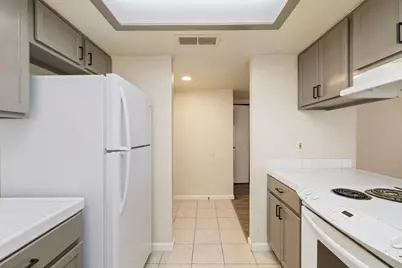 7675 N 1st Street #136, Fresno, CA 93720 - Photo 10