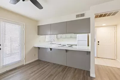 7675 N 1st Street #136, Fresno, CA 93720 - Photo 12