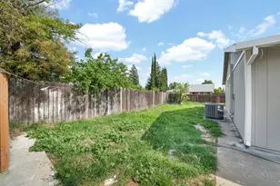 8529 Birch Hollow Way, Sacramento, CA 95828 - Photo 42