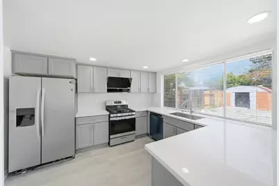 8529 Birch Hollow Way, Sacramento, CA 95828 - Photo 12