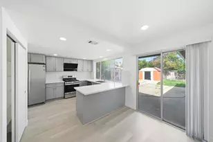 8529 Birch Hollow Way, Sacramento, CA 95828 - Photo 8