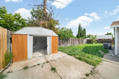 8529 Birch Hollow Way, Sacramento, CA 95828 - Photo 40