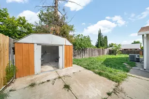 8529 Birch Hollow Way, Sacramento, CA 95828 - Photo 40