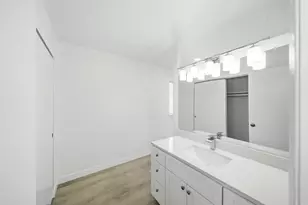 8529 Birch Hollow Way, Sacramento, CA 95828 - Photo 36