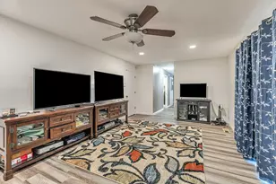 7912 Wildridge Dr, Fair Oaks, CA 95628 - Photo 26