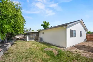 7444 Larchmont Dr, North Highlands, CA 95660 - Photo 24