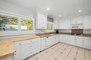 1118 Roscomare Rd, Los Angeles, CA 90077 - Photo 16