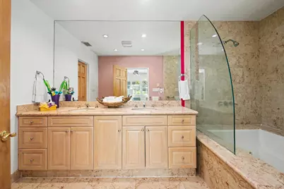 1118 Roscomare Road, Los Angeles, CA 90077 - Photo 40