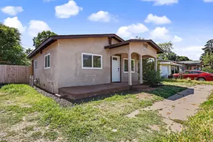 1016 E Yosemite, Madera, CA 93638 - Photo 1