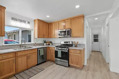 1016 E Yosemite, Madera, CA 93638 - Photo 12