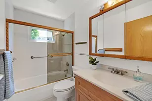 1551 Martindale Dr, Martinez, CA 94553 - Photo 18