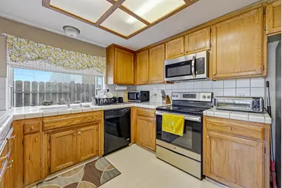 1165 Inspiration Point Ct, Merced, CA 95340 - Photo 14