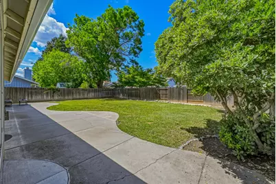 1165 Inspiration Point Ct, Merced, CA 95340 - Photo 32