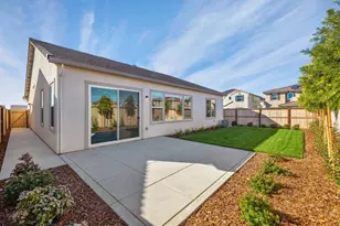 2252 Lyndon St, Lodi, CA 95242 - Photo 22
