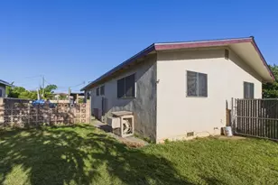 1843 W 8th St, Merced, CA 95341 - Photo 22