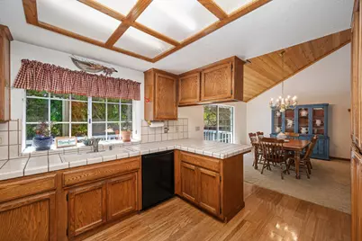 22803 Sunset Ridge Drive, Auburn, CA 95602 - Photo 16