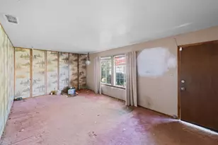7358 Diana Way, Sacramento, CA 95828 - Photo 8