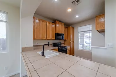 1807 Zurlo Way, Sacramento, CA 95835 - Photo 12