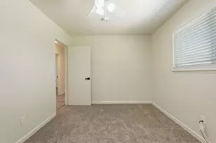 2100 Preston Ln, Modesto, CA 95355 - Photo 20