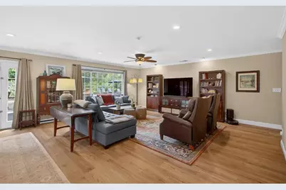 8432 Gaylor Way, Carmichael, CA 95608 - Photo 6
