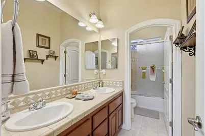 3811 Gibbons Park Way, Carmichael, CA 95608 - Photo 16