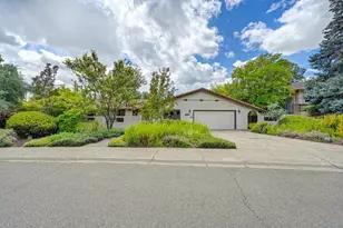 5109 Dory Way, Fair Oaks, CA 95628 - Photo 4