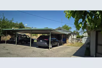 2263 E Thomas Avenue, Fresno, CA 93701 - Photo 2