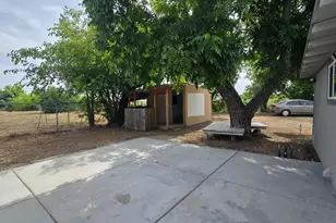 1632 11th Ave, Olivehurst, CA 95961 - Photo 18