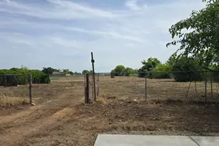 1632 11th Ave, Olivehurst, CA 95961 - Photo 14