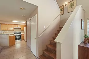 825 Polar Bear Cir, Galt, CA 95632 - Photo 10