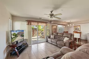 825 Polar Bear Cir, Galt, CA 95632 - Photo 12