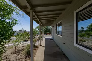 12113 Griffin Way, Auburn, CA 95602 - Photo 8