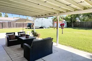 400 N Western Ave, Waterford, CA 95386 - Photo 18