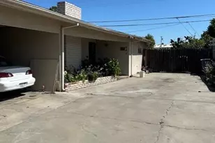 537 W University Ave, Fresno, CA 93705 - Photo 14