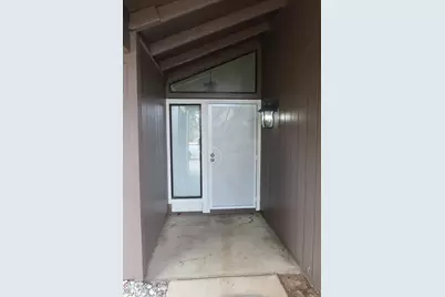 8609 Tiogawoods Drive, Sacramento, CA 95828 - Photo 4