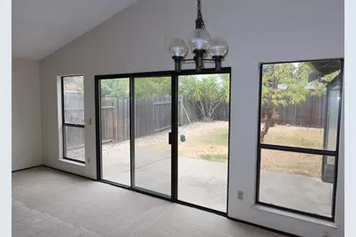 8609 Tiogawoods Drive, Sacramento, CA 95828 - Photo 6
