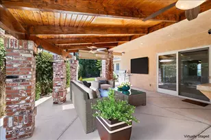 35 River Pointe Cir, Lodi, CA 95240 - Photo 72