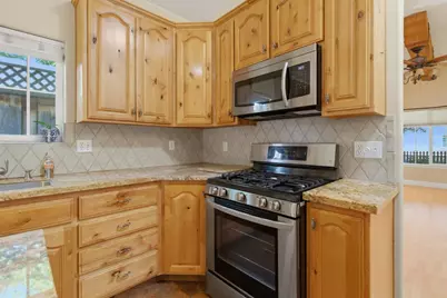 520 W 9th Street, Tracy, CA 95376 - Photo 6