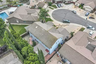 10085 Castle Oaks Ct, Sacramento, CA 95829 - Photo 40