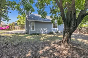 7673 Bluebrook Way, Sacramento, CA 95823 - Photo 18
