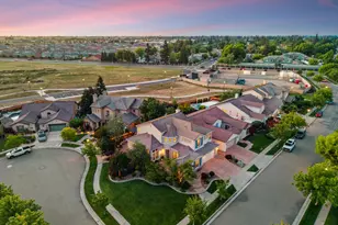 2227 Heavenly Way, Lodi, CA 95242 - Photo 4
