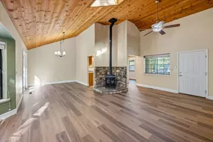 18509 Fair Oaks Dr, Penn Valley, CA 95946 - Photo 6