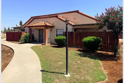 1405 E Cypress Avenue, Reedley, CA 93654 - Photo 2