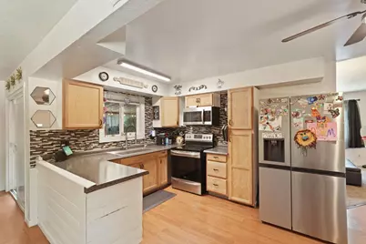 310 Berrendo Lane, Stockton, CA 95207 - Photo 10