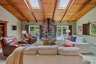 19555 Chaparral Cir, Penn Valley, CA 95946 - Photo 16