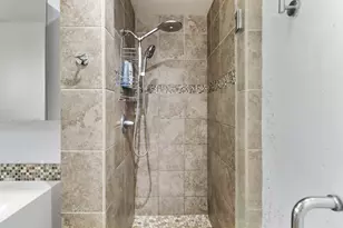 9021 Thilow Dr, Sacramento, CA 95826 - Photo 24