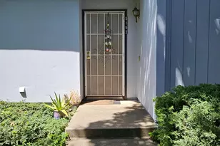 5152 Greenberry Dr, Sacramento, CA 95841 - Photo 2