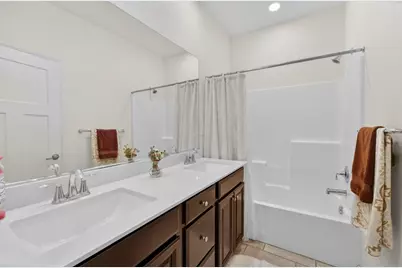 9315 Wild Lilac Circle, Sacramento, CA 95829 - Photo 36