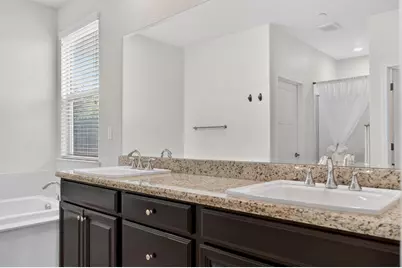 9315 Wild Lilac Circle, Sacramento, CA 95829 - Photo 28