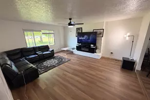 7818 Jacinto Rd, Elk Grove, CA 95758 - Photo 8